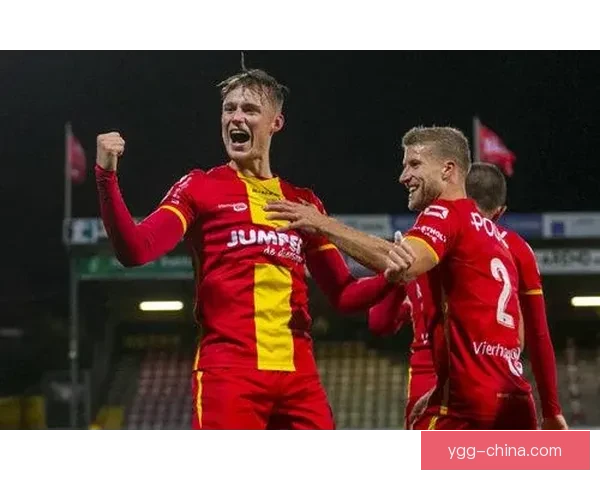 以前进之鹰对阵坎布尔赛前形势解析与胜负走向前瞻全面数据分析